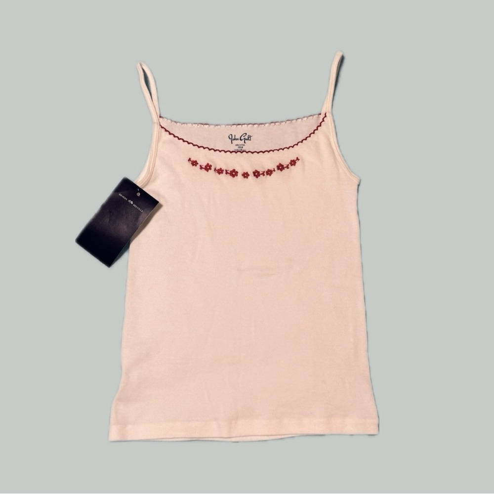 brandy tank w red flowers